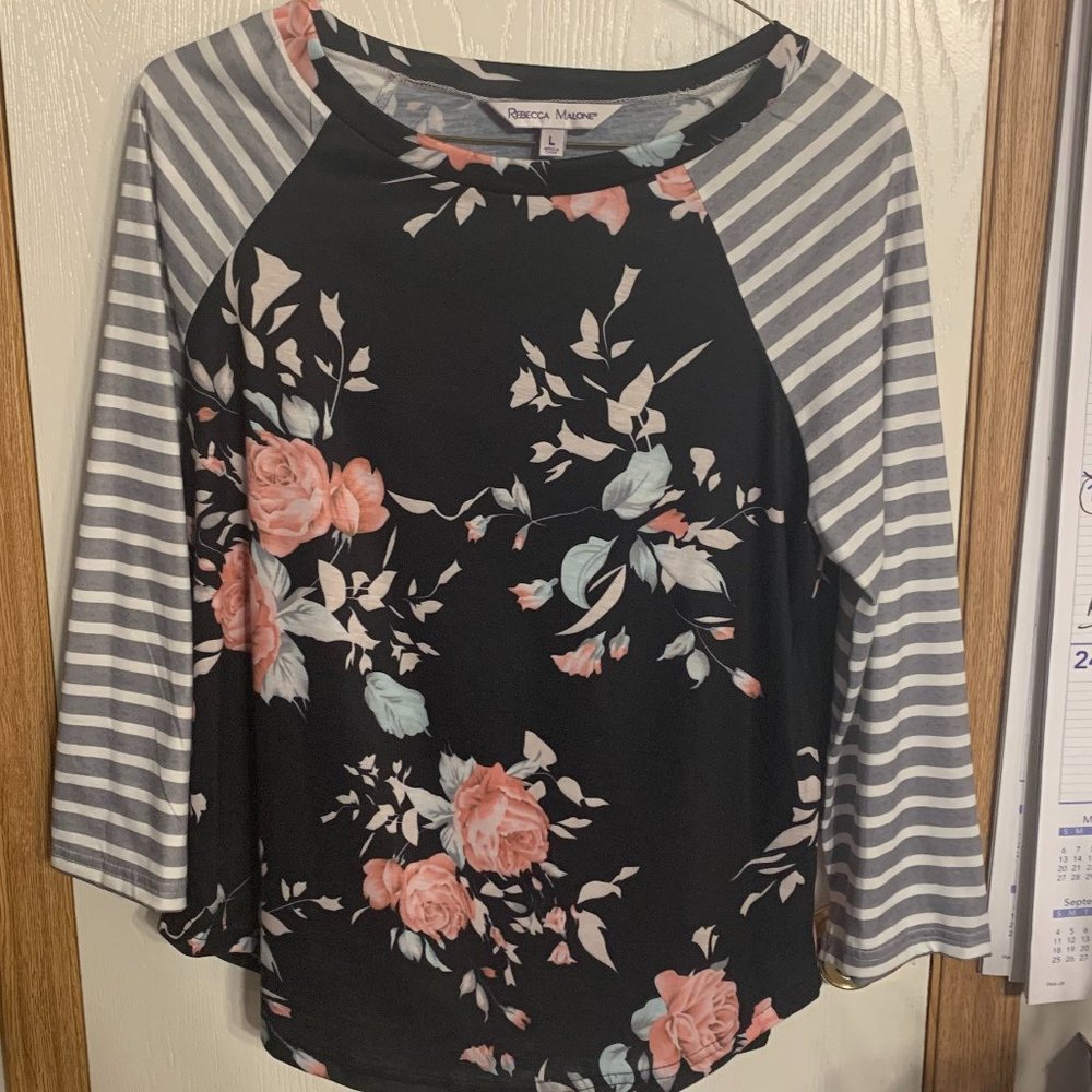 Rebecca Malone Large Flower Top